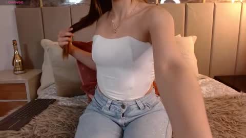 Mila Astor online show from 17, 1, 2026