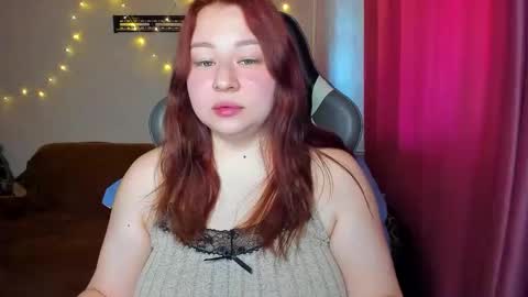 Mila shy sensual person  online show from 24, 9, 2025
