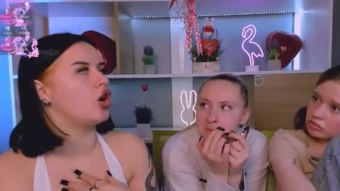 mila_glow online show from 15, 2, 2026