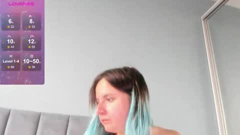 Snapshot of mila_good chatting on 16, 9, 2025 mila_good online show from 16, 9, 2025