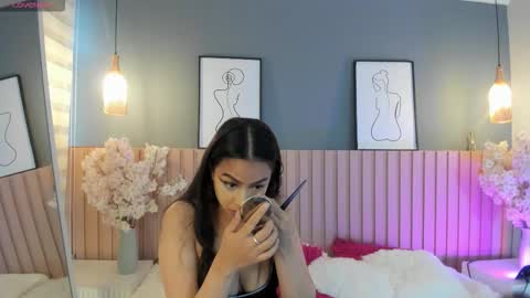 mila_hank online show from 24, 2, 2026