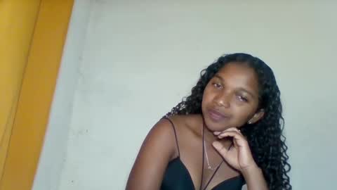 mila_lunah online show from 12, 4, 2026