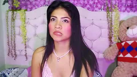 laura online show from 6, 4, 2026