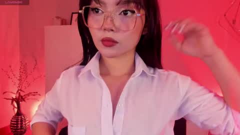 Mila online show from 10, 3, 2025