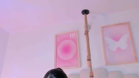 mila_stark333 online show from 19, 4, 2026