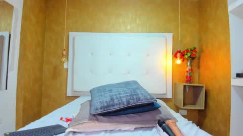          online show from 30, 3, 2026