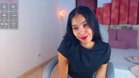 Snapshot of milaa_star chatting on 18, 10, 2025 milaa_star online show from 18, 10, 2025