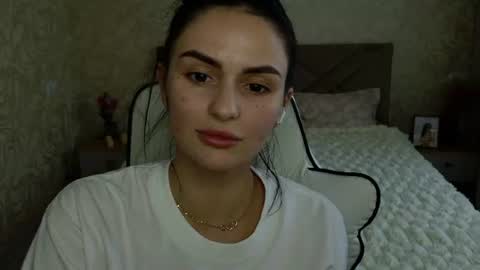 Mila online show from 10, 7, 2026