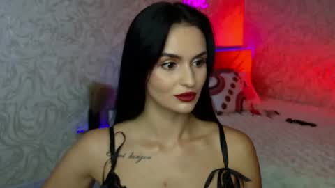 Mila online show from 19, 7, 2026