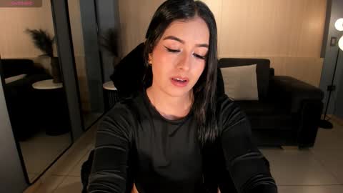 Mila online show from 18, 11, 2025