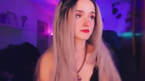 MiladyJolie online show from 1, 11, 2025