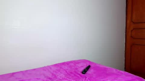 Snapshot of milafyre chatting on 30, 9, 2025 valery online show from 30, 9, 2025