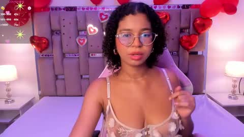 Snapshot of milahall__ chatting on 24, 2, 2025 Milenna online show from 24, 2, 2025