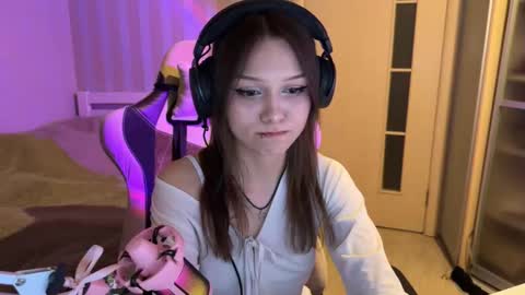 milamiuu online show from 13, 1, 2026