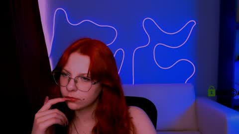 Snapshot of milamiuuu chatting on 15, 6, 2026 milamiuuu online show from 15, 6, 2026