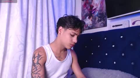 Snapshot of milan_anxel chatting on 30, 11, 2025 Milan Anxel online show from 30, 11, 2025