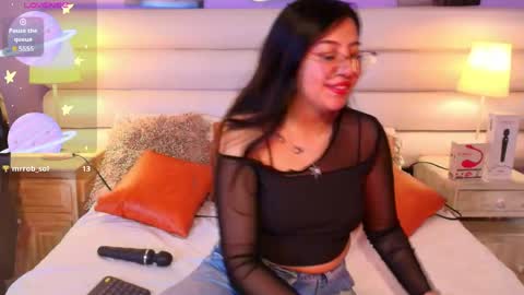 Snapshot of milan_sweetie chatting on 6, 6, 2026 milan_sweetie online show from 6, 6, 2026