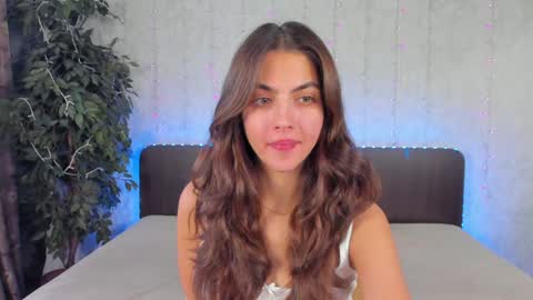 Snapshot of milana_crystal_ chatting on 6, 12, 2024 Milana online show from 6, 12, 2024