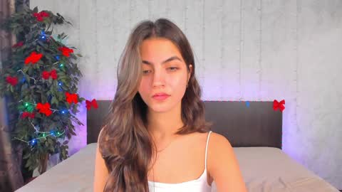 Snapshot of milana_crystal_ chatting on 20, 12, 2024 Milana online show from 20, 12, 2024