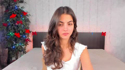 Snapshot of milana_crystal_ chatting on 24, 12, 2024 Milana online show from 24, 12, 2024