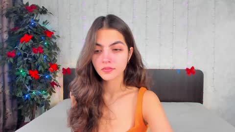 Snapshot of milana_crystal_ chatting on 8, 1, 2025 Milana online show from 8, 1, 2025