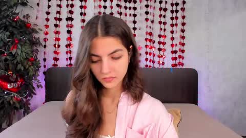 Snapshot of milana_crystal_ chatting on 15, 2, 2025 Milana online show from 15, 2, 2025