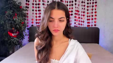 Snapshot of milana_crystal_ chatting on 20, 2, 2025 Milana online show from 20, 2, 2025