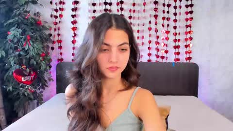Snapshot of milana_crystal_ chatting on 22, 2, 2025 Milana online show from 22, 2, 2025