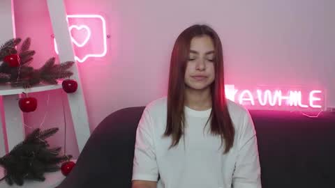 milanaangelas online show from 23, 12, 2024