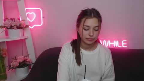 milanaangelas online show from 28, 1, 2025