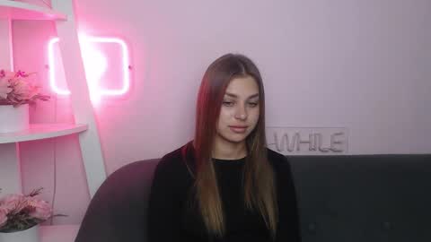 milanaangelas online show from 14, 10, 2025