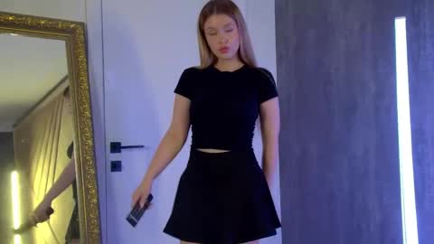 MilanaBalmain online show from 16, 5, 2026