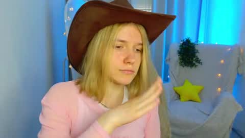 Snapshot of milanarayy chatting on 21, 7, 2026 Milaray online show from 21, 7, 2026