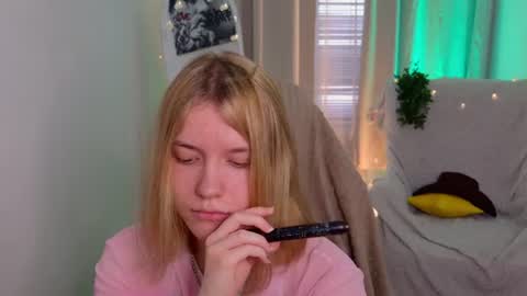 Snapshot of milanarayy chatting on 25, 7, 2026 Milaray online show from 25, 7, 2026