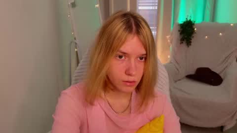 Snapshot of milanarayy chatting on 27, 7, 2026 Milaray online show from 27, 7, 2026