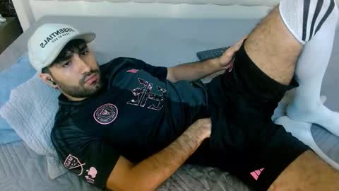 milanzaire online show from 18, 12, 2025