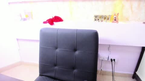 Snapshot of milarose4 chatting on 17, 12, 2024 Mila Rose online show from 17, 12, 2024