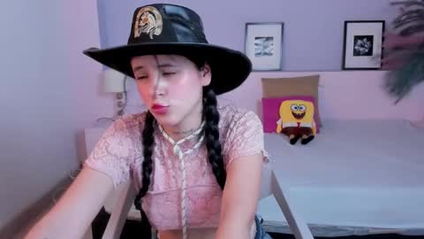 Snapshot of milarose4 chatting on 15, 1, 2025 Mila Rose online show from 15, 1, 2025