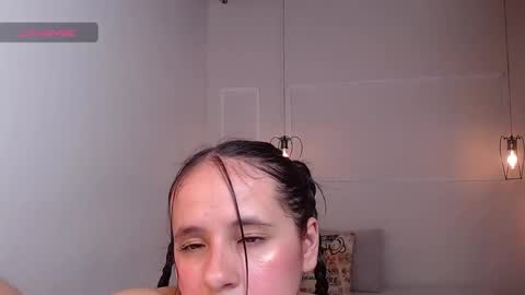 Snapshot of milarose4 chatting on 23, 2, 2025 Mila Rose online show from 23, 2, 2025