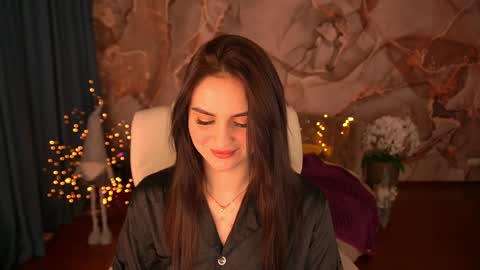 Snapshot of milashalovely chatting on 10, 12, 2024 Milasha online show from 10, 12, 2024