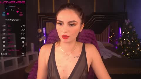 Snapshot of milashalovely chatting on 4, 1, 2025 Milasha online show from 4, 1, 2025