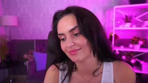 Snapshot of milashalovely chatting on 16, 10, 2025 Milasha online show from 16, 10, 2025