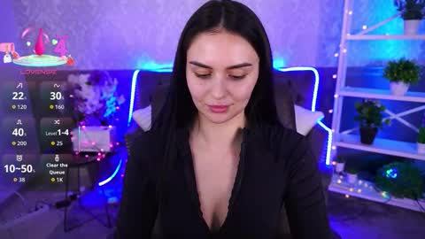 Snapshot of milashalovely chatting on 28, 11, 2025 Milasha online show from 28, 11, 2025