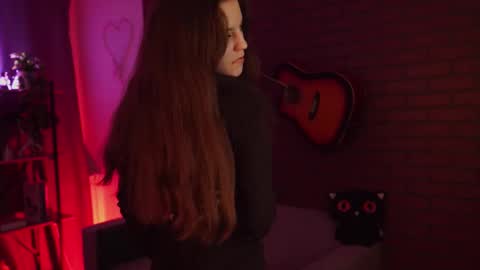 milastoyne online show from 12, 3, 2025