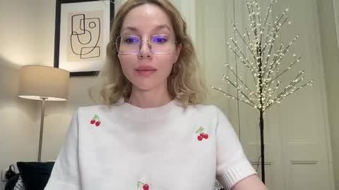 Mila online show from 17, 12, 2025