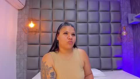 Milena  online show from 27, 1, 2025