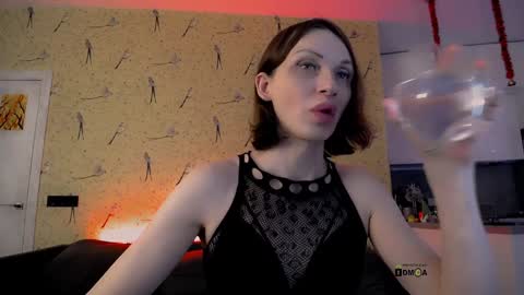 Milena Hardy online show from 21, 1, 2025