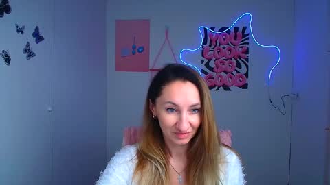 Snapshot of milena_sunny_ chatting on 17, 2, 2026 Milena online show from 17, 2, 2026