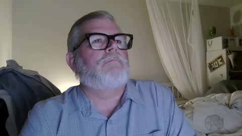 Snapshot of milesnash chatting on 28, 9, 2025 Miles Nash online show from 28, 9, 2025