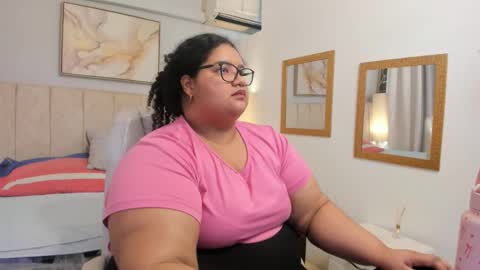 Snapshot of miley_colins0 chatting on 30, 10, 2025 Miley online show from 30, 10, 2025